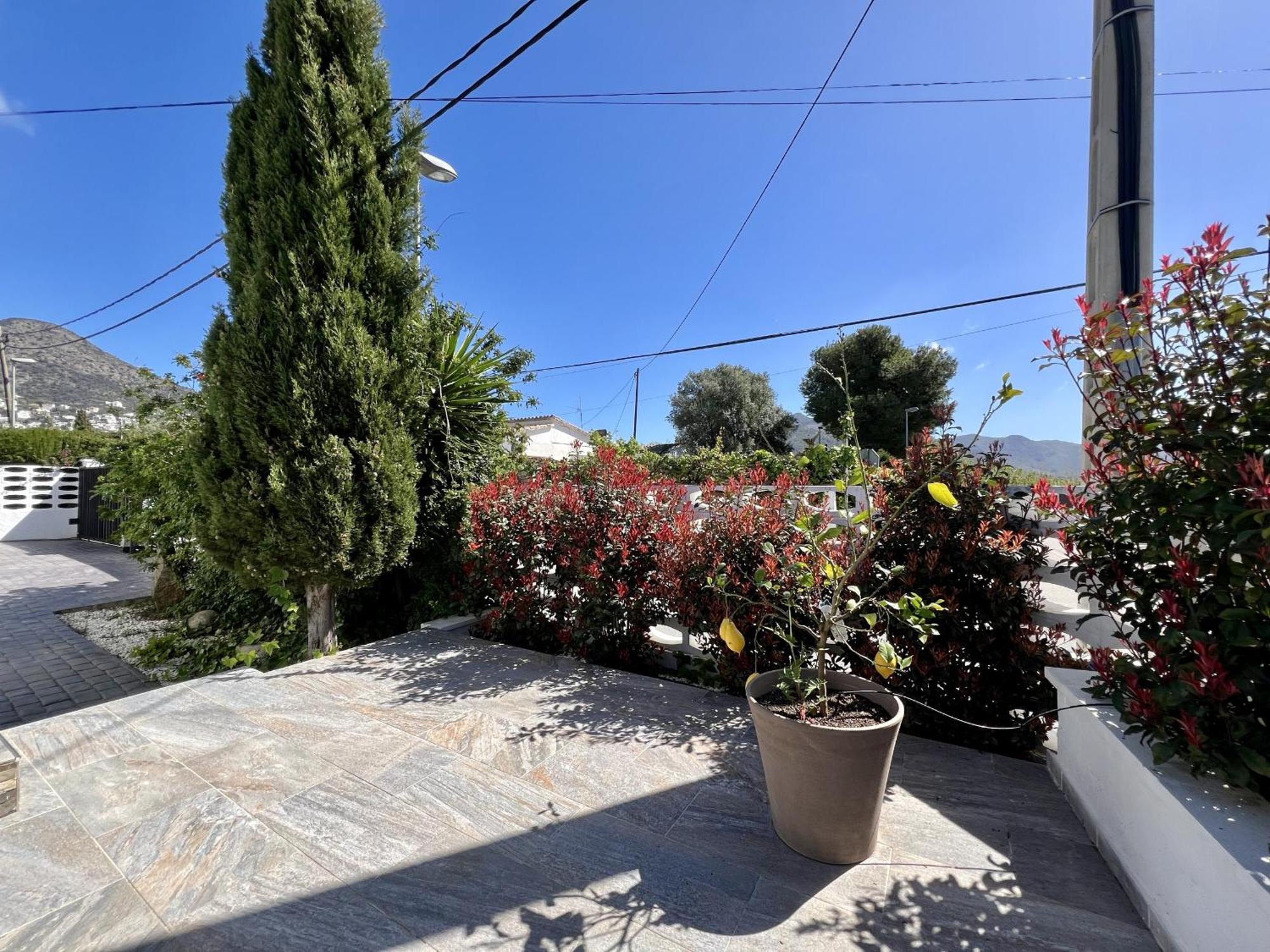 Montsia 23 - Casa Con Piscina Privada En Roses Villa Exterior foto